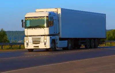 Antalya ile Seferihisar Arası Öğrenci Eşyası Taşıma